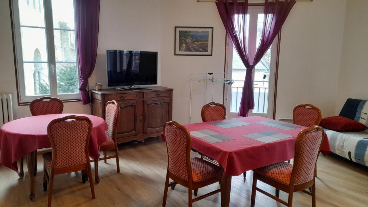 La Bonne Famille Ξενοδοχείο Jumièges Εξωτερικό φωτογραφία