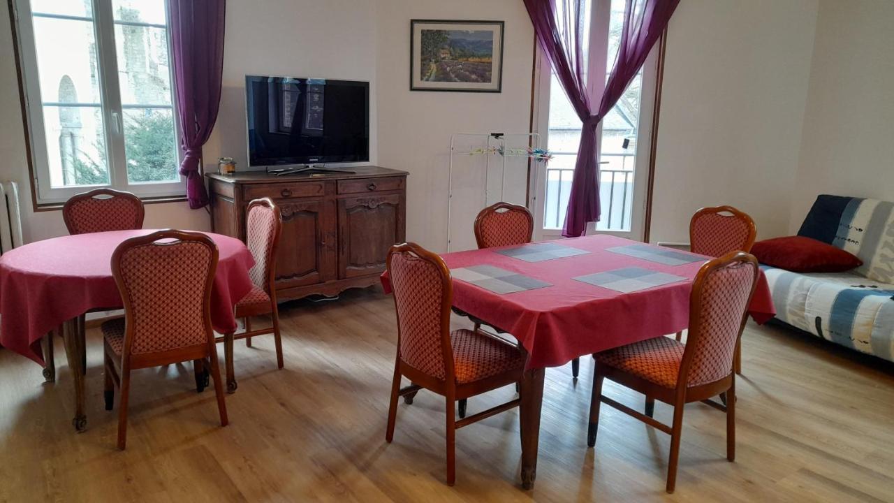 La Bonne Famille Ξενοδοχείο Jumièges Εξωτερικό φωτογραφία